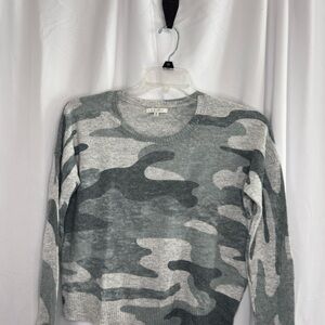 Z Supply Gray Camouflage Sweater